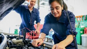 Como Se Inscrever em um Curso de Mecânica Automotiva: Guia Completo